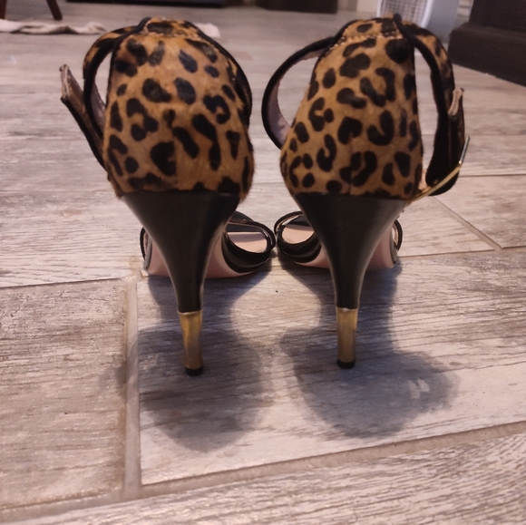ZU Marley Leopard Leather Heels Size 7 1/2 Mob Wife - Picture 3 of 4